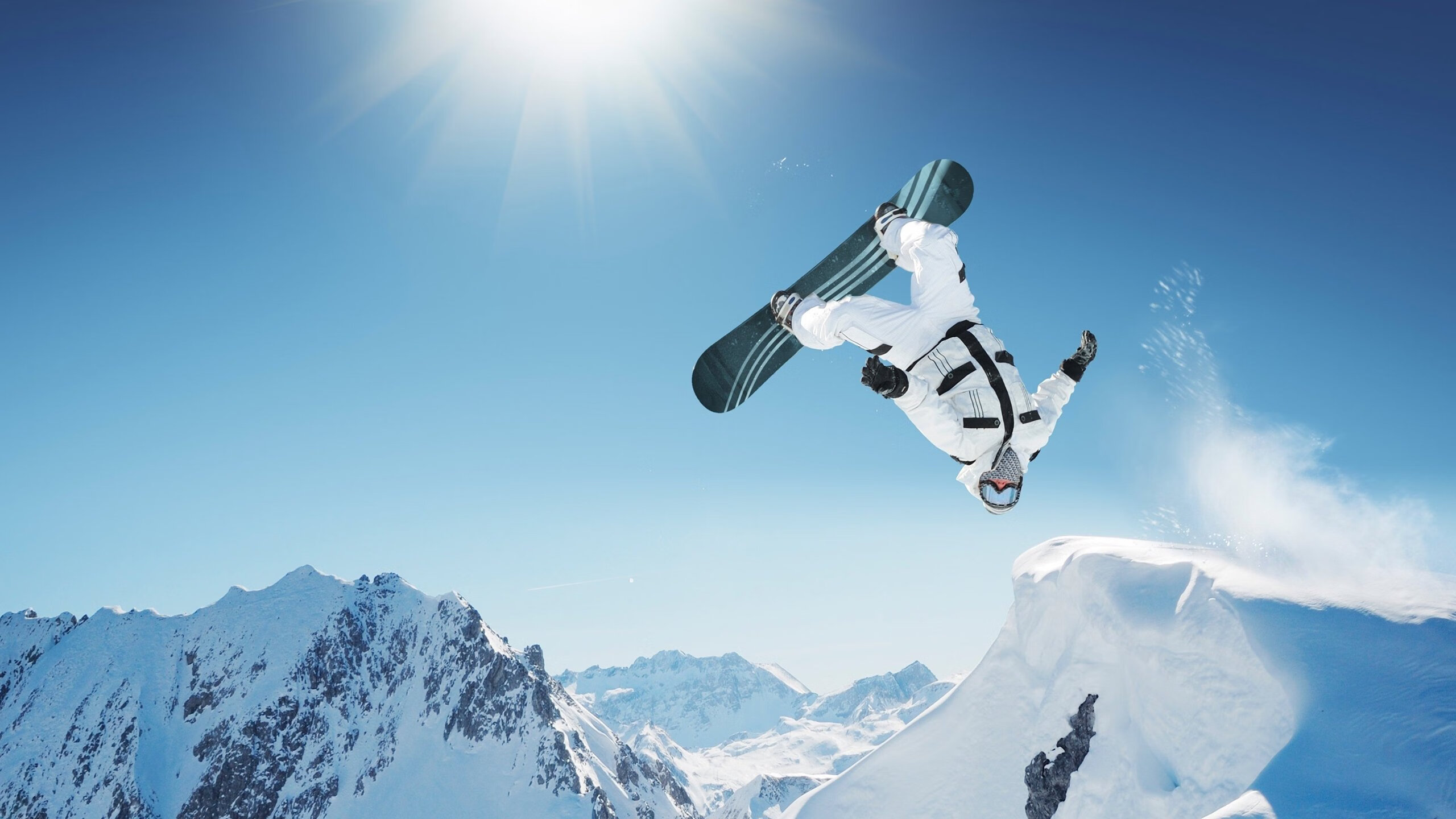 达米恩·麦肯齐：凭借高效的跑动和敏捷的脚步，成为全黑队进攻的关键